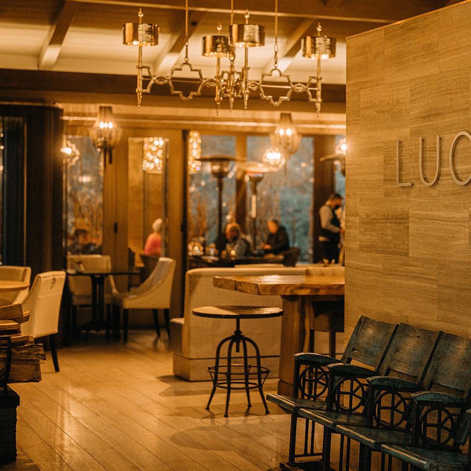 Lucia Lounge